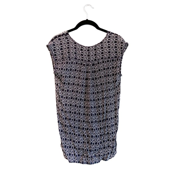 Max Studio Surplice Wrap Print Top Small - Picture 4 of 4